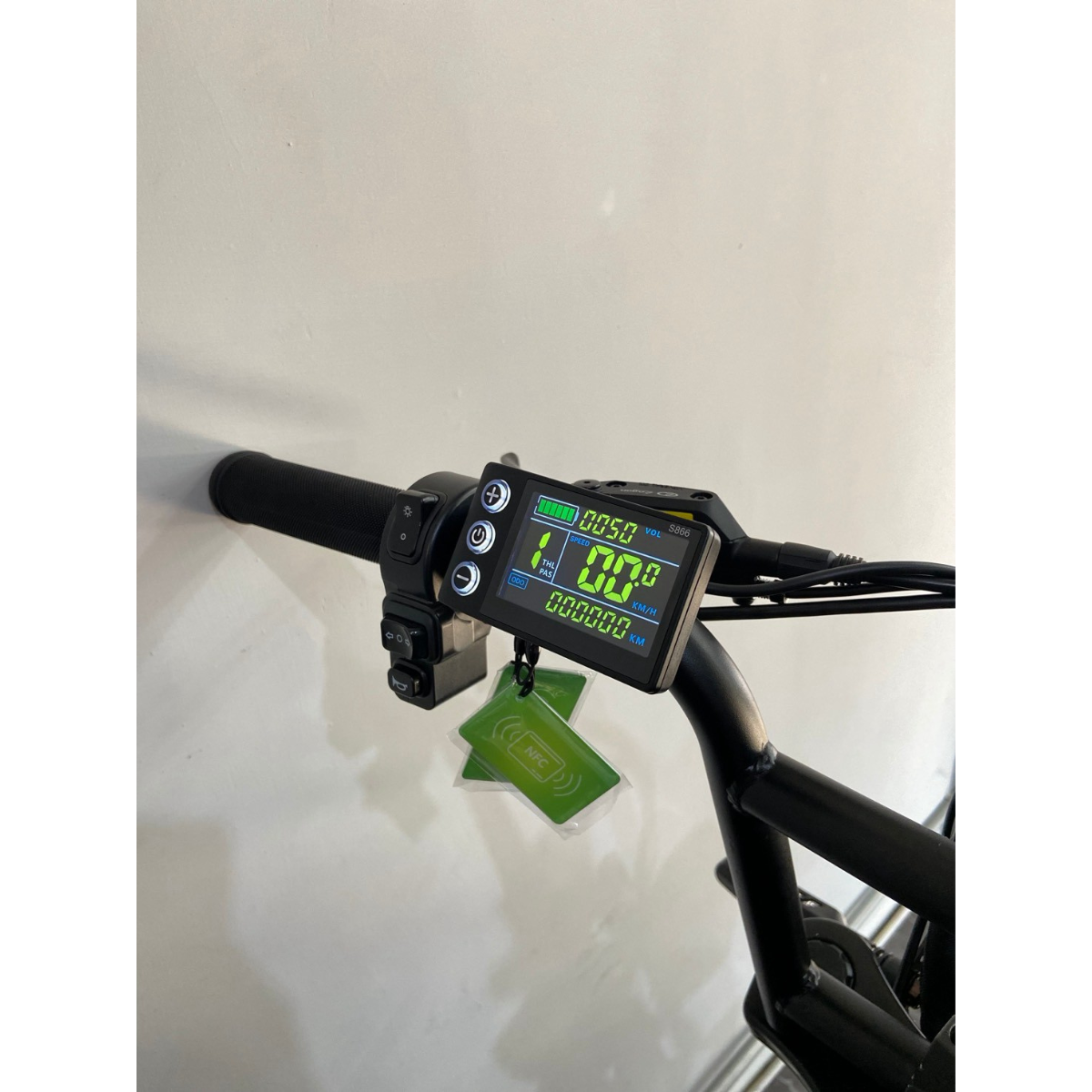 ovvo QRX 越野胖胎電輔車