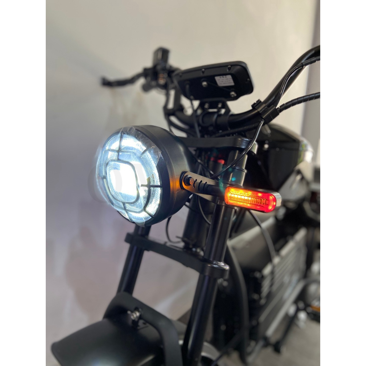 ovvo 阿雷電動輔助自行車 閃標款含稅